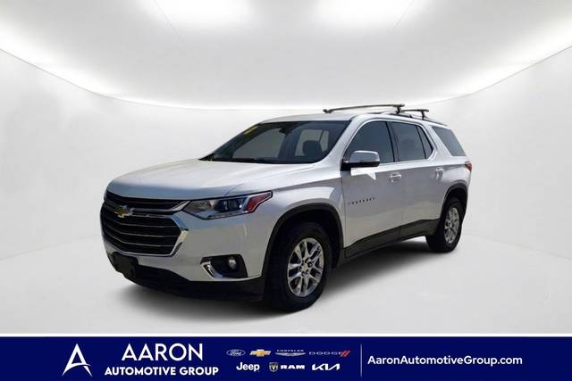2021 Chevrolet Traverse LT Cloth FWD photo