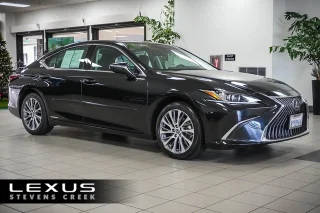 2021 Lexus ES ES 300h FWD photo