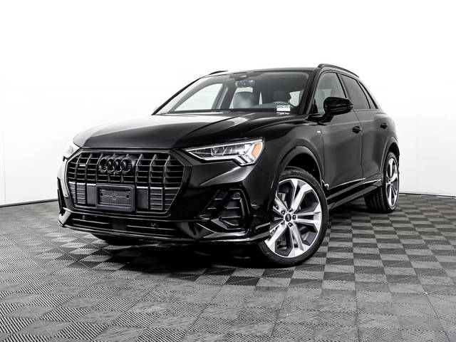 2022 Audi Q3 S line Premium Plus AWD photo