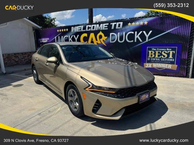 2022 Kia K5 LXS FWD photo