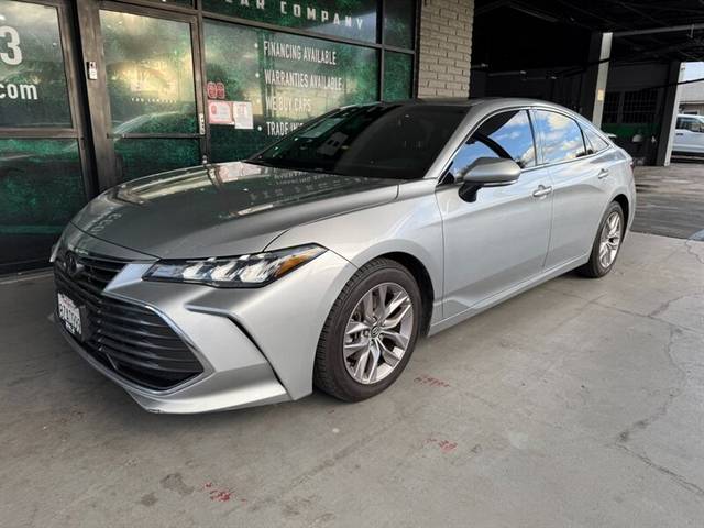 2019 Toyota Avalon XLE FWD photo
