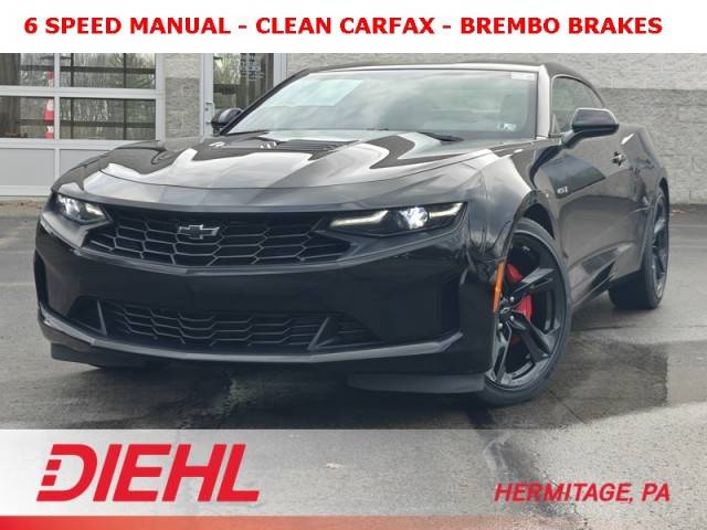 2022 Chevrolet Camaro LT1 RWD photo