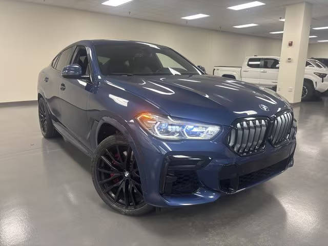 2022 BMW X6 M50i AWD photo