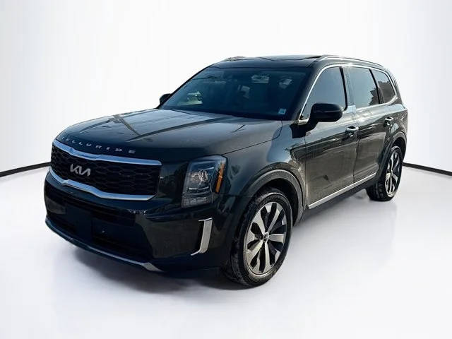 2022 Kia Telluride S AWD photo