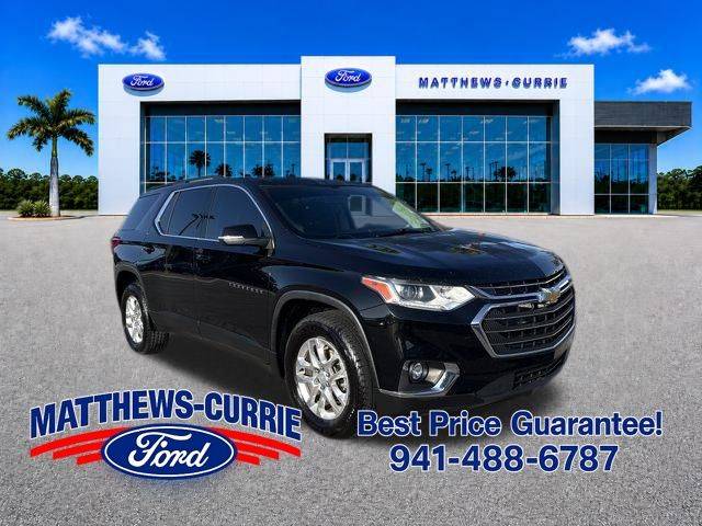 2021 Chevrolet Traverse LT Leather FWD photo