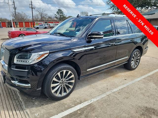 2021 Lincoln Navigator Reserve RWD photo