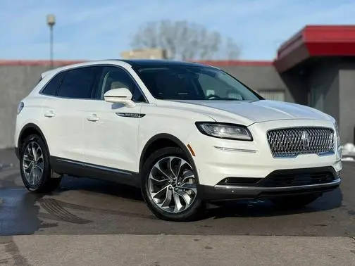 2021 Lincoln Nautilus Reserve FWD photo