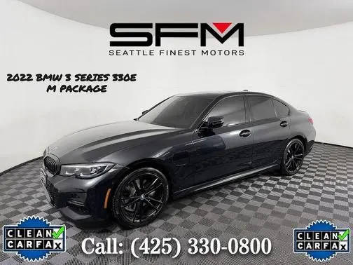 2022 BMW 3 Series 330e RWD photo