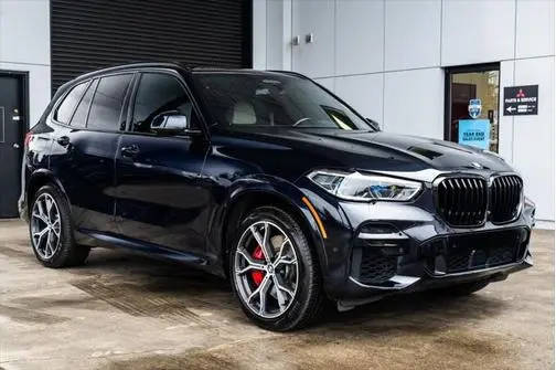 2022 BMW X5 M50i AWD photo