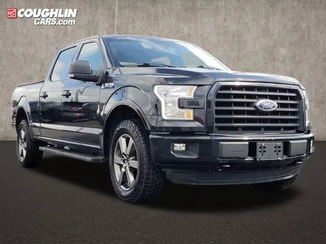 2017 Ford F-150 XLT 4WD photo