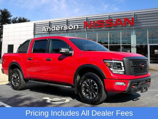 2021 Nissan Titan PRO-4X 4WD photo