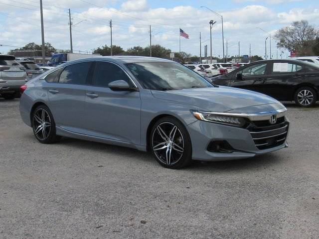 2021 Honda Accord Touring FWD photo