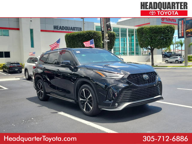 2022 Toyota Highlander XSE FWD photo