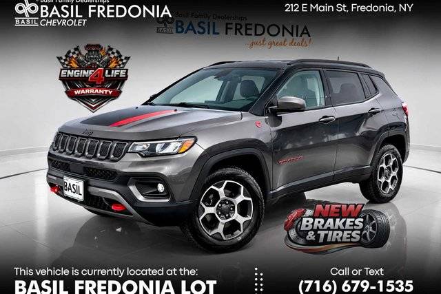 2022 Jeep Compass Trailhawk 4WD photo