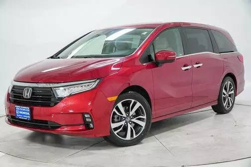 2022 Honda Odyssey Touring FWD photo