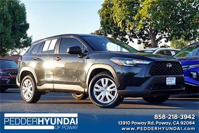 2022 Toyota Corolla Cross L FWD photo