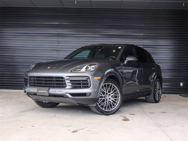 2021 Porsche Cayenne  AWD photo