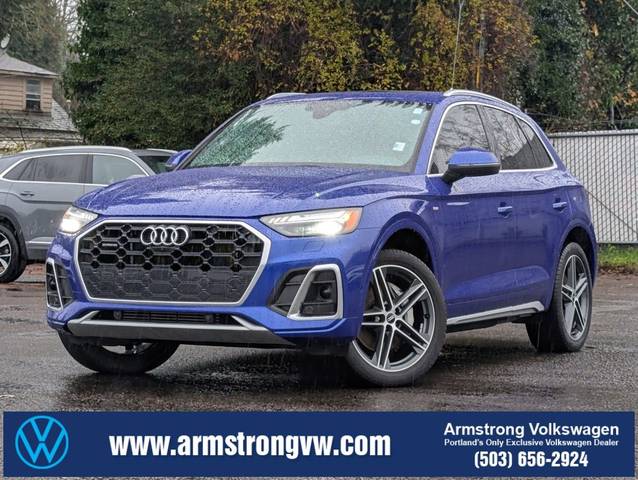 2022 Audi Q5 S line Prestige AWD photo