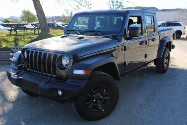 2021 Jeep Gladiator Sport 4WD photo