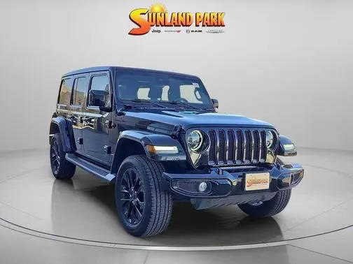 2021 Jeep Wrangler Unlimited Unlimited Sahara High Altitude 4WD photo
