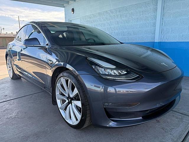 2020 Tesla Model 3 Standard Range RWD photo