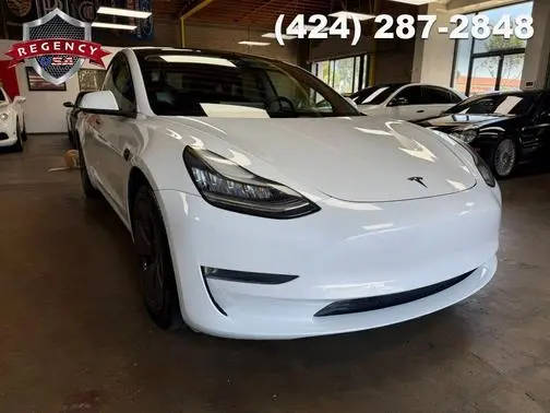 2019 Tesla Model 3 Standard Range RWD photo