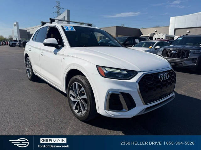 2022 Audi Q5 S line Premium AWD photo