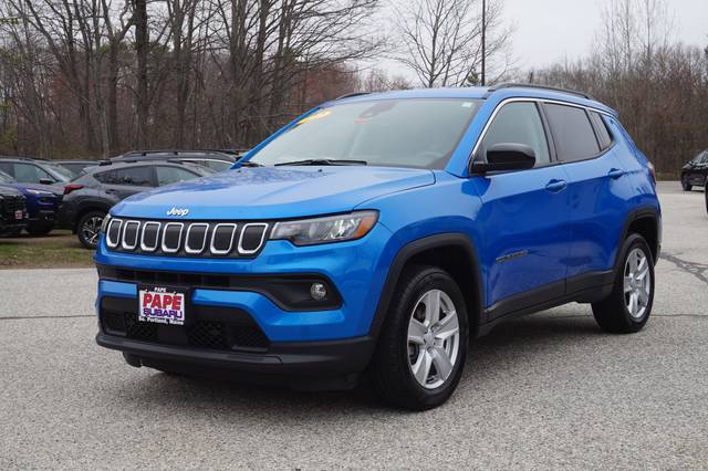 2022 Jeep Compass Latitude 4WD photo