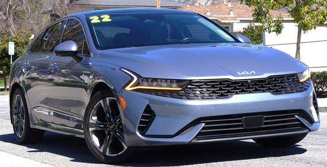 2022 Kia K5 EX FWD photo
