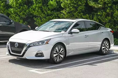 2021 Nissan Altima 2.5 SL FWD photo