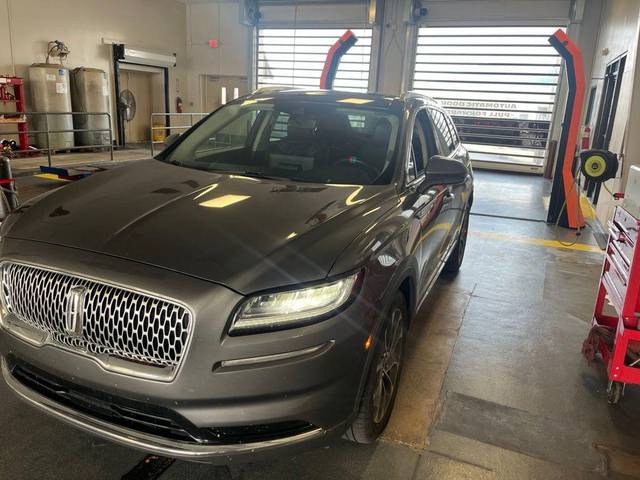 2021 Lincoln Nautilus Reserve AWD photo