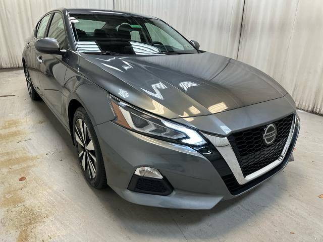 2021 Nissan Altima 2.5 SV FWD photo