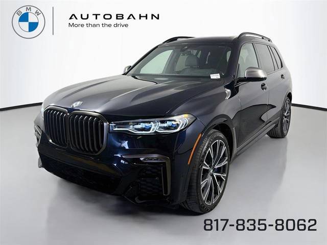 2022 BMW X7 M50i AWD photo