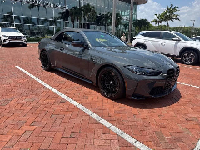 2022 BMW M4 Competition xDrive AWD photo