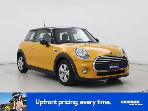 2015 MINI Hardtop 2 Door FWD photo