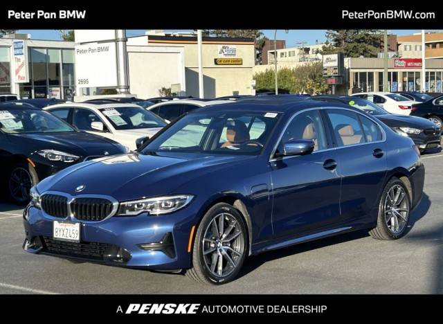 2021 BMW 3 Series 330e RWD photo