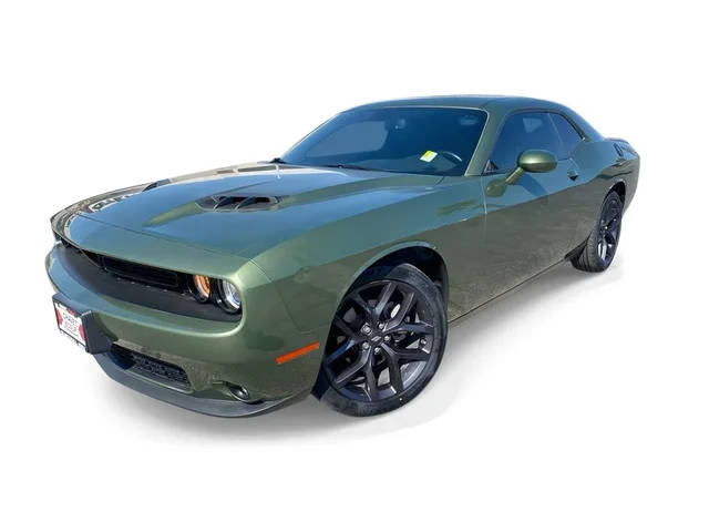 2021 Dodge Challenger SXT RWD photo