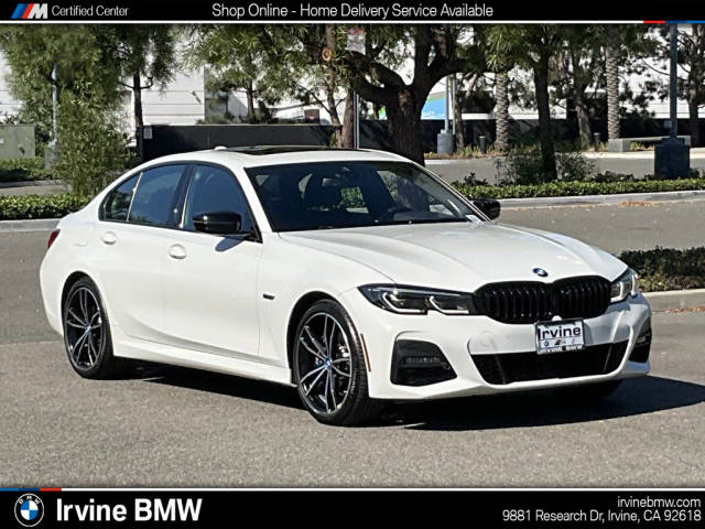 2022 BMW 3 Series 330e RWD photo