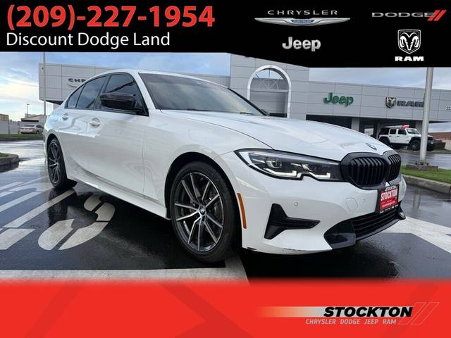 2022 BMW 3 Series 330i RWD photo