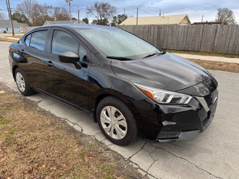 2021 Nissan Versa S FWD photo