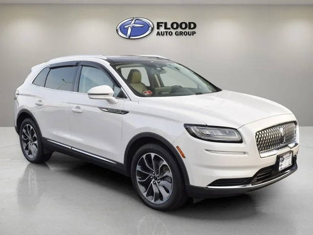 2021 Lincoln Nautilus Reserve AWD photo