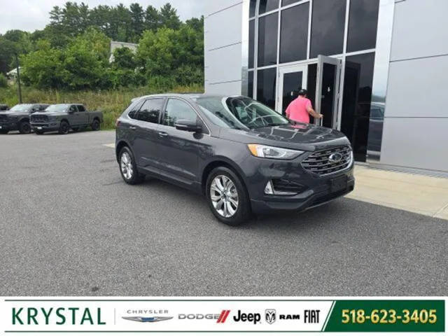 2021 Ford Edge Titanium AWD photo