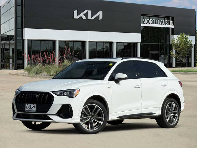 2022 Audi Q3 S line Premium AWD photo