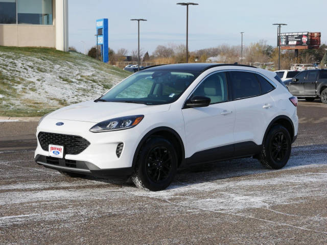 2021 Ford Escape SE AWD photo