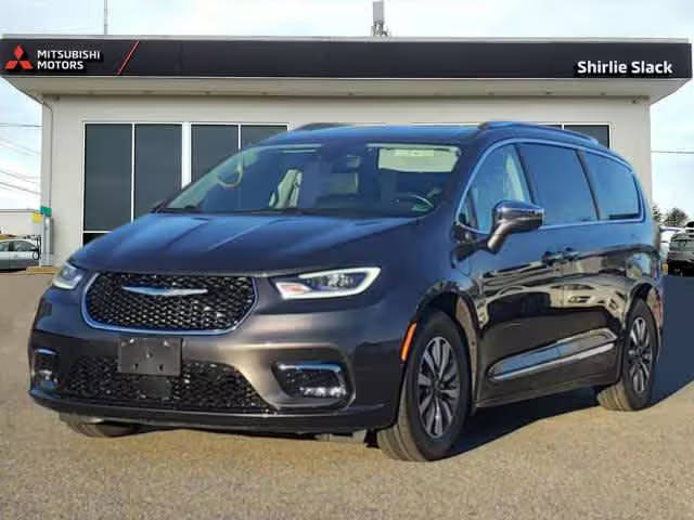 2021 Chrysler Pacifica Minivan Hybrid Limited FWD photo