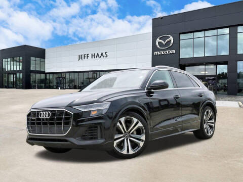 2022 Audi Q8 Prestige AWD photo