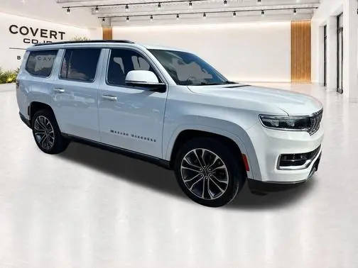2022 Jeep Grand Wagoneer Series III 4WD photo