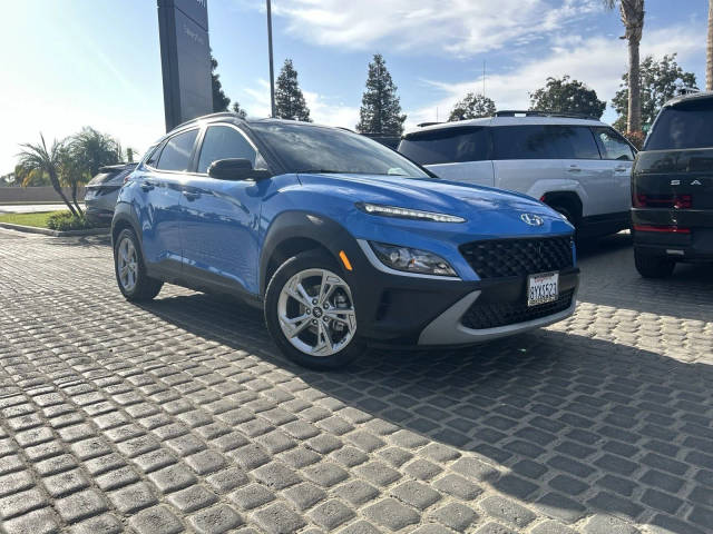 2022 Hyundai Kona SEL FWD photo