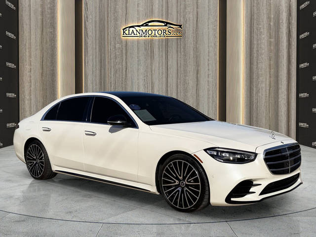 2022 Mercedes-Benz S-Class S 500 AWD photo