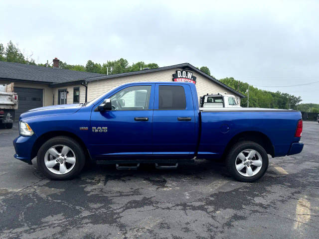 2015 Ram 1500 Express 4WD photo